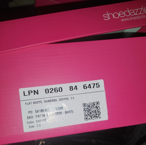 Boots - Picture 5 of 5